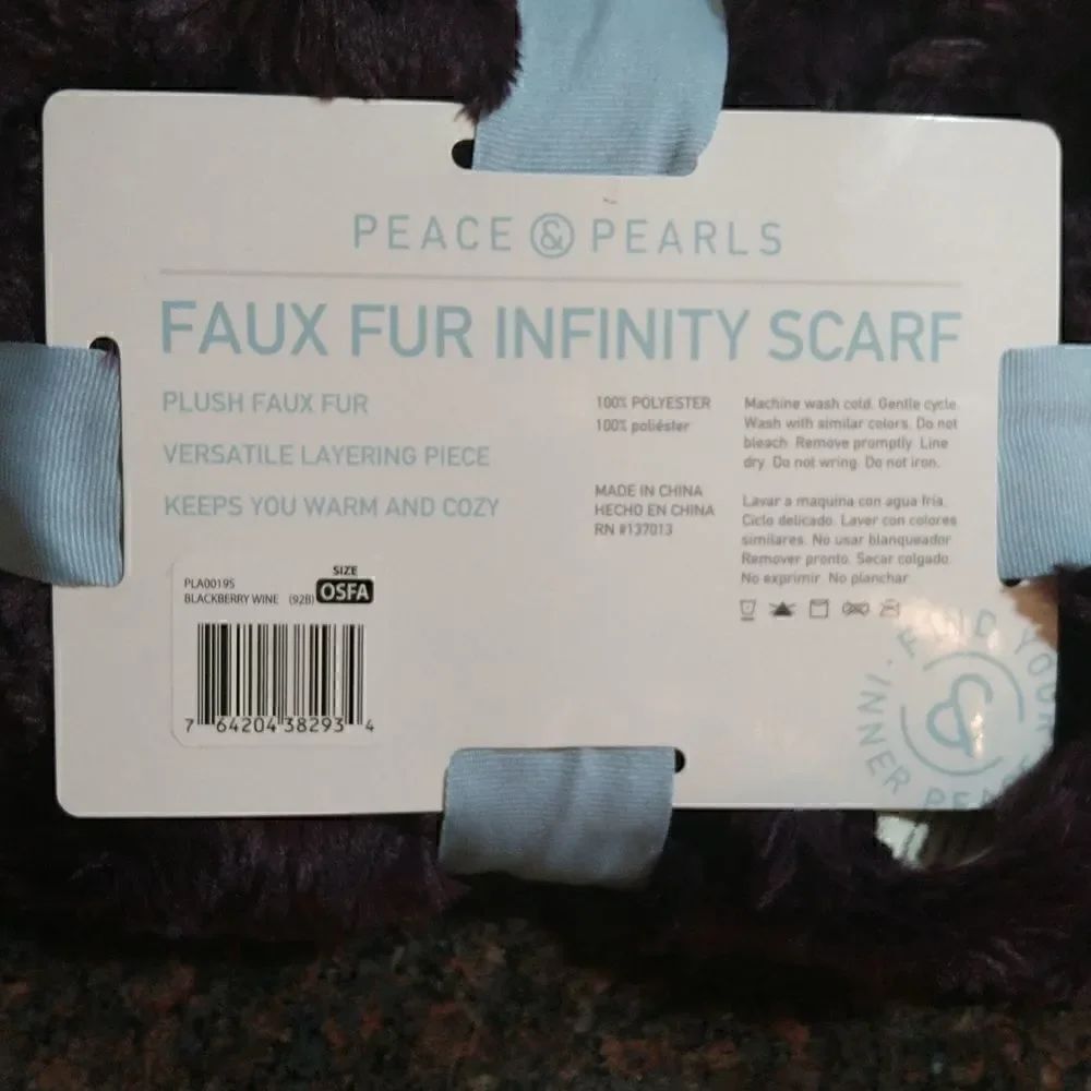 Peace Pearls Infinity Scarf - Picture 2 of 4